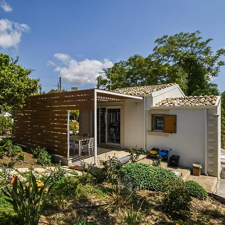 Сasa de vacaciones Lovely Home In Chiaramonte Gulfi *